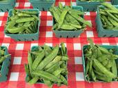 farmers-market-snap-pod-peas-1528205.jpg