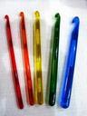 crochet-hooks-needles-plastic-184130.jpg