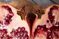 pomegranate-red-fruit-sliced-1133816.jpg