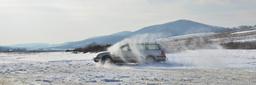 snowy-landscape-car-speed-sports-1372477.jpg