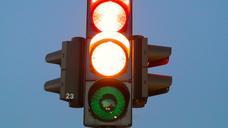 traffic-lights-road-traffic-light-77332.jpg