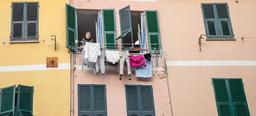 cinque-terre-italy-clothesline-1050735.jpg