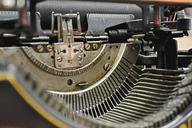 typewriter-keys-steampunk-metal-956377.jpg