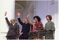 President_Jose_Lopez_Portillo,_Jimmy_Carter,_Mrs._Jose_Lopez_Portillo_and_Rosalynn_Carter-State_Visit_Mexico_-_NARA_-_173674.tif