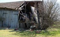 barn-building-lapsed-ruin-leave-301778.jpg