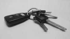 keys-car-ignition-key-key-key-fob-473462.jpg