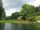 fachwerkhaus-lake-forest-clouds-1556985.jpg