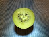 kiwi-the-heart-of-fruit-1175175.jpg