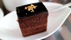 cake-chocolate-coffee-827399.jpg