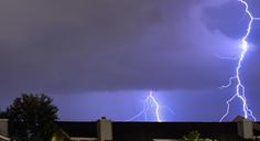 lightning-kentucky-weather-1472170.jpg