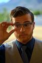 glasses-hipster-man-bokeh-fashion-888536.jpg