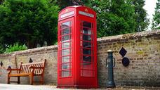 british-telephone-red-box-booth-1560838.jpg