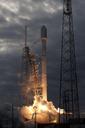 lift-off-rocket-launch-spacex-693250.jpg