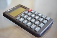 calculator-accounts-mathematics-1330104.jpg