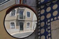 mirror-housewife-mirroring-facade-1703932.jpg