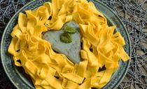 noodles-tagliatelle-pasta-food-eat-1246325.jpg