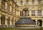 vienna-austria-opera-house-fountain-385695.jpg