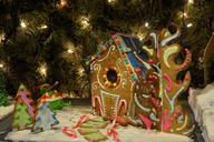 gingerbread-house-gingerbread-1442450.jpg