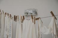 dresses-laundry-clothes-line-retro-579998.jpg