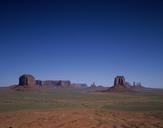 monument-valley-sandstone-buttes-754898.jpg