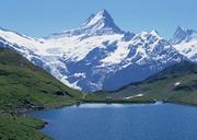 mountain-lake-near-the-Matterhorn-in-the-Swiss-Alps.jpg