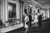 President_Nixon_visiting_Buckingham_Palace_with_Britain's_royal_family_-_NARA_-_194606.tif