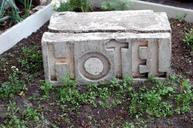 street-stone-panel-sign-hotel-765908.jpg