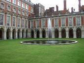 palace-courtyard-quadrangle-palace-541085.jpg