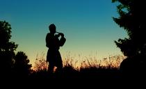 sunset-silhouette-musician-dudochka-1695956.jpg