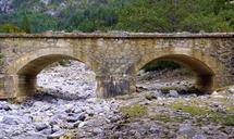 old-bridge-dry-torrent-stones-1251039.jpg