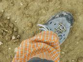 shoe-path-clay-track-556551.jpg