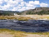 yellowstone-national-park-wyoming-215178.jpg