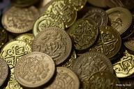 bitcoin-coins-gold-money-currency-283612.jpg