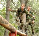 soldier-obstacle-course-military-917967.jpg