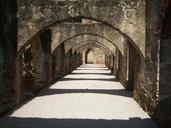 archway-mission-san-antonio-91319.jpg