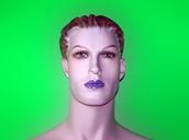 mannequin-dummy-lipstick-eyelashes-18090.jpg