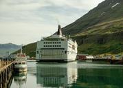 iceland-ferry-fjord-port-departure-563363.jpg