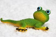 gecko-yellow-green-animal-fig-1362617.jpg