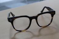 glasses-spectacles-desk-office-544835.jpg