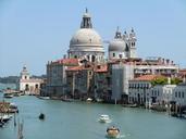 venice-italy-travel-water-venetian-598552.jpg