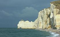 cliff-normandy-etretat-landscape-921843.jpg