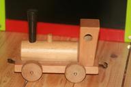 toys-wooden-railway-build-play-232533.jpg