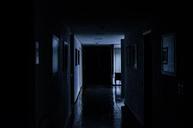 hall-office-darkness-terror-961396.jpg