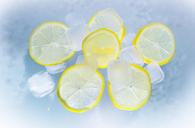 lemons-ice-water-summer-686918.jpg