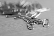 paper-clip-office-stationery-desk-400821.jpg