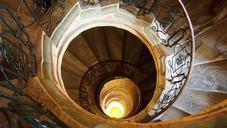 spiral-staircase-austria-570139.jpg