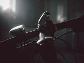 bicycle-garage-sport-wheel-scene-893214.jpg