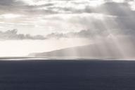 clouds-horizon-sunbeam-sea-ocean-571549.jpg