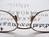 reading-glasses-glasses-see-452544.jpg