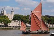 tower-of-london-river-thames-358783.jpg